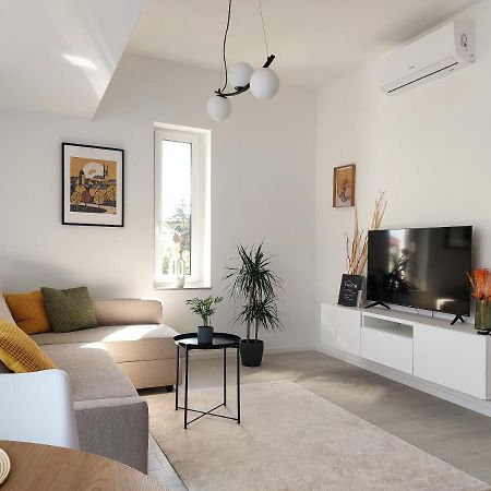 Linden Apartman 106 - Adults Only Mosonmagyaróvár Zewnętrze zdjęcie