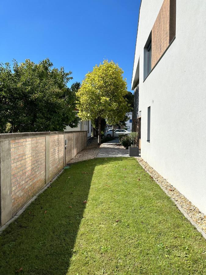 Linden Apartman 106 - Adults Only Mosonmagyaróvár Zewnętrze zdjęcie