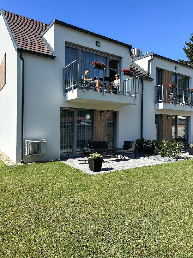 Linden Apartman 106 - Adults Only Mosonmagyaróvár Zewnętrze zdjęcie